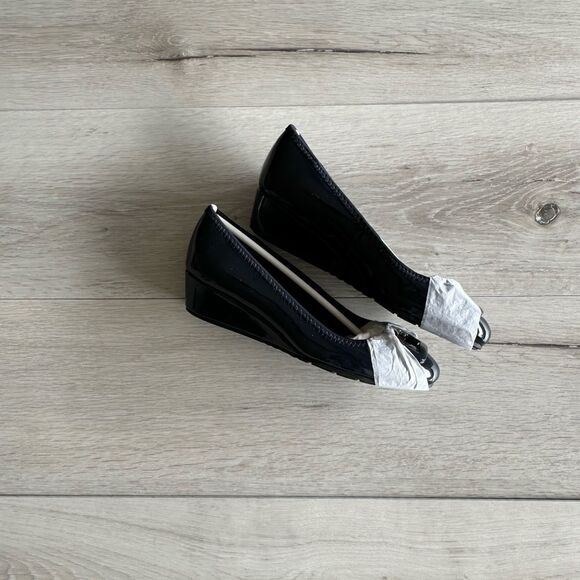 Bandolino Tad Dress Wedge 3 Medium Blue Size 5.5 NWT IN BOX - Picture 8 of 10